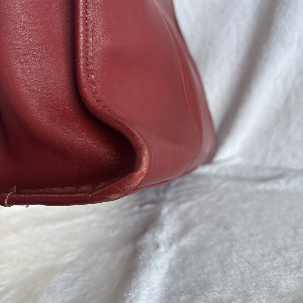 Vintage COACH Zip Top Shopper   Red Leather Bag 9995 USA - Picture 7 of 16